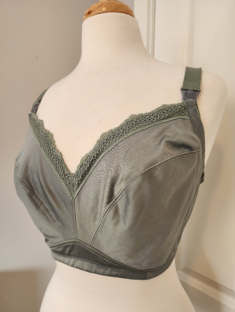Marks & Spencer's Sage Green Nursing Bra - 38G